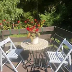 U Wlochow Rozanka Kolo Miedzylesia Przyjazny Zwierzetom Domowym * Międzylesie