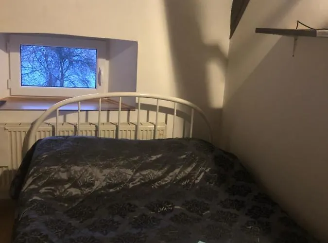 U Wlochow Rozanka Kolo Miedzylesia Przyjazny Zwierzetom Domowym Homestay *