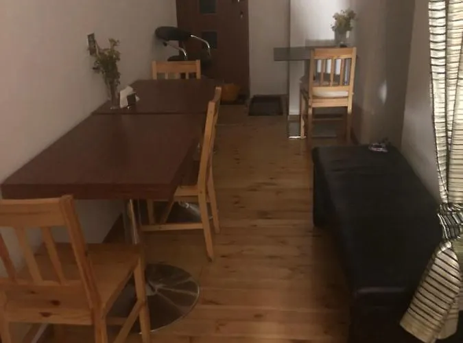 U Wlochow Rozanka Kolo Miedzylesia Przyjazny Zwierzetom Domowym *