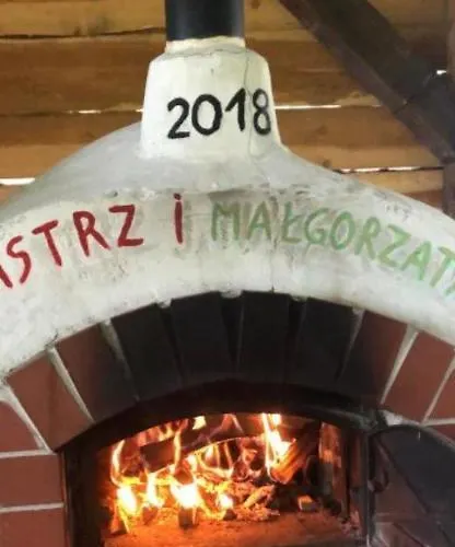 U Wlochow Rozanka Kolo Miedzylesia Przyjazny Zwierzetom Domowym